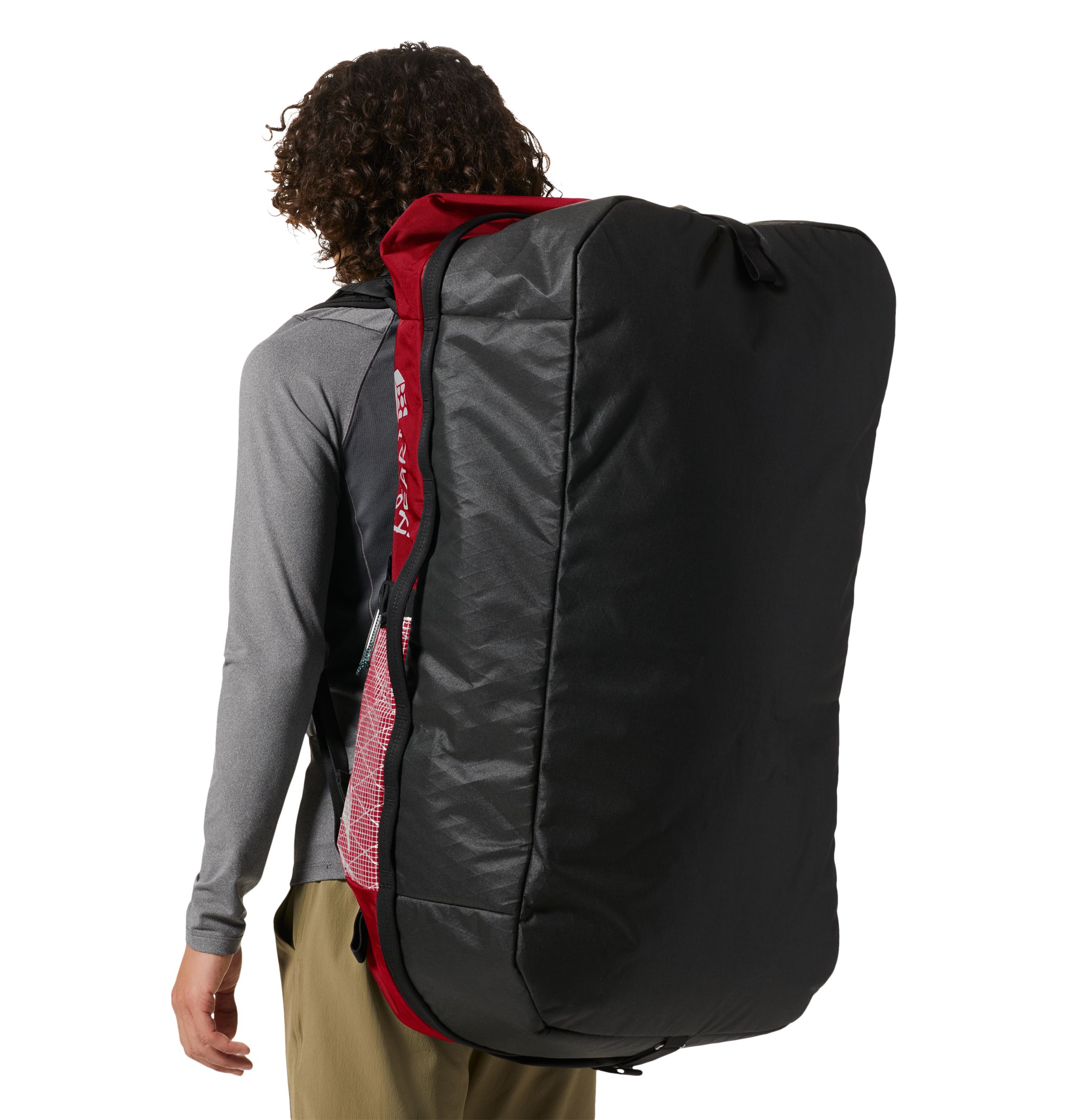 Test  MOUNTAIN HARDWEAR : Sac d'expédition Duffel 140 - NATURE HUMAINE