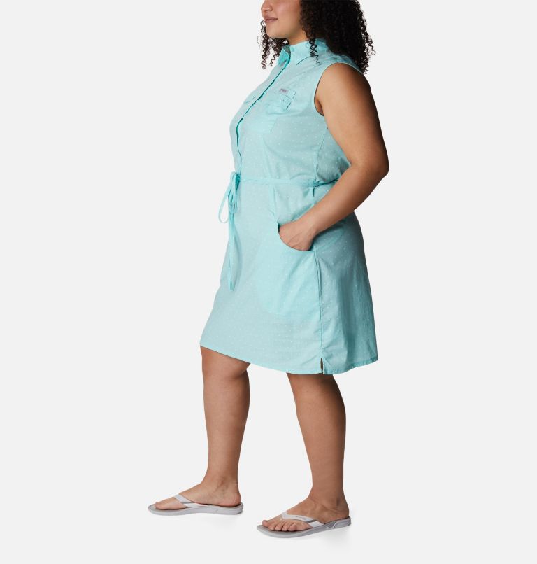 Women's PFG Bonehead Stretch Sleeveless Dress – Plus Size, Color: Gulf Stream Swiss Dot, image 3