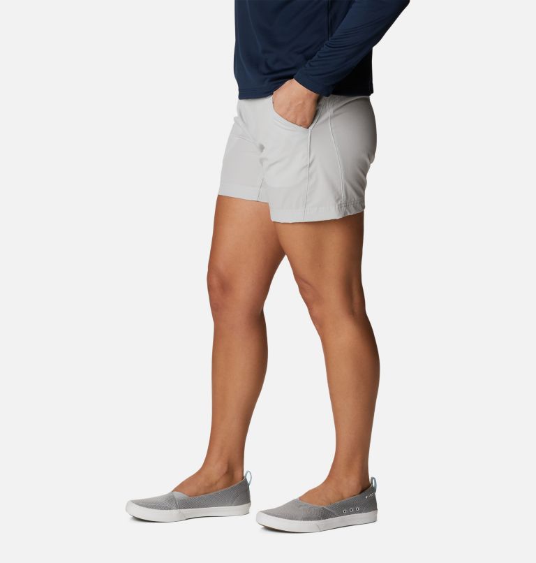 Thumbnail: Women's PFG Coral Point III Shorts, Color: Cool Grey, image 3