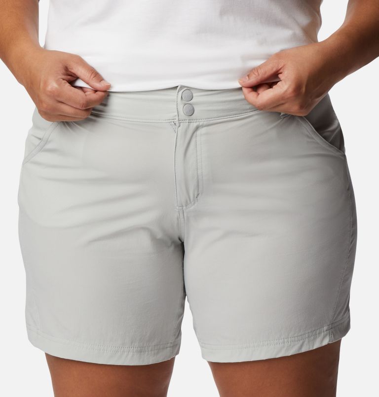 Thumbnail: Women's PFG Coral Point III Shorts - Plus Size, Color: Cool Grey, image 4