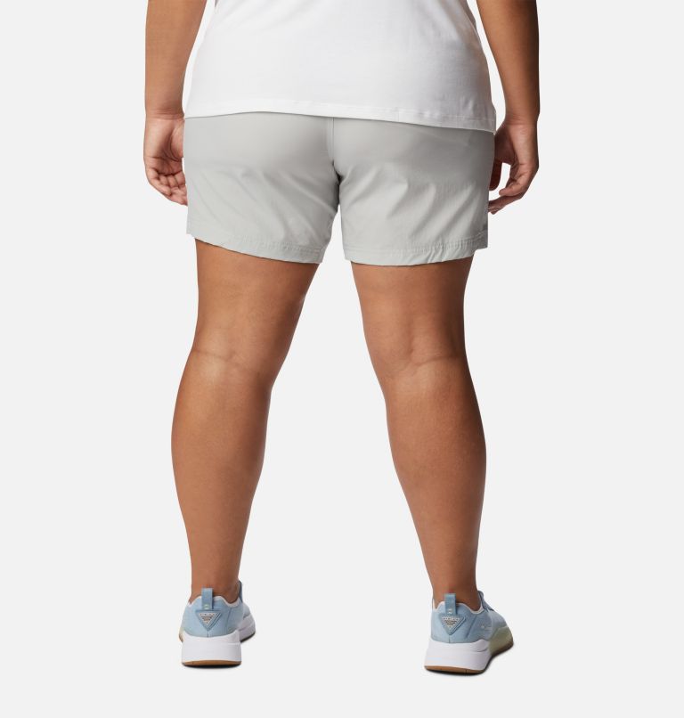 Thumbnail: Women's PFG Coral Point III Shorts - Plus Size, Color: Cool Grey, image 2