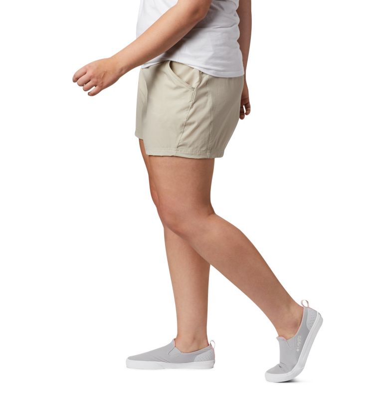 Women's PFG Coral Point III Shorts - Plus Size, Color: Fossil, image 3
