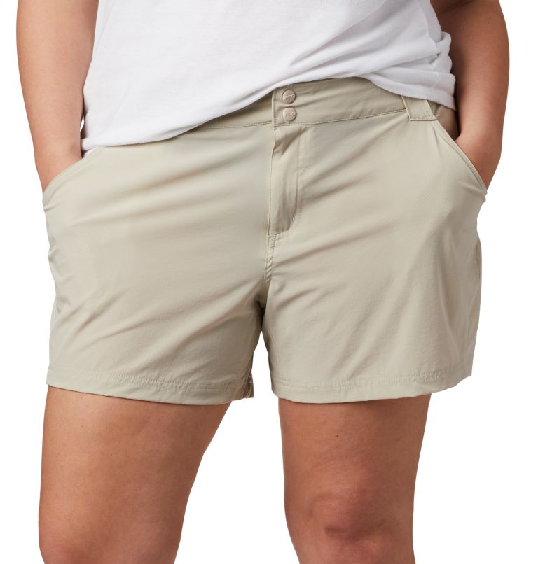 Thumbnail: Women's PFG Coral Point III Shorts - Plus Size, Color: Fossil, image 4