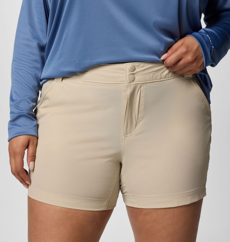Women's PFG Coral Point III Shorts - Plus Size, Color: Fossil, image 4