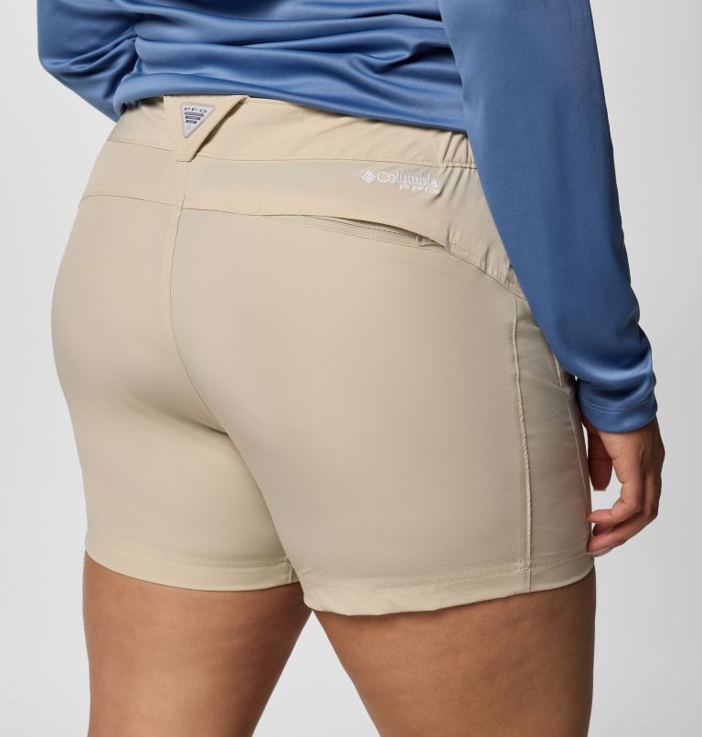 Women's PFG Coral Point III Shorts - Plus Size, Color: Fossil, image 5