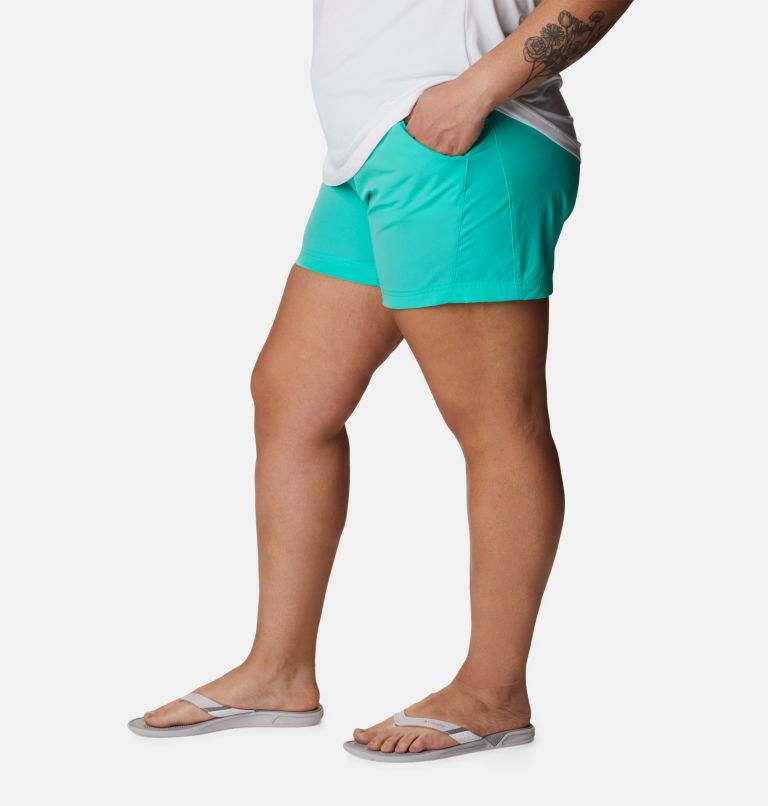 Women's PFG Coral Point III Shorts - Plus Size, Color: Electric Turquoise, image 3