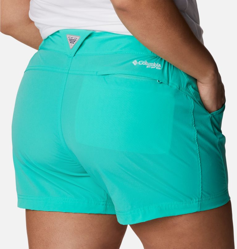 Women's PFG Coral Point III Shorts - Plus Size, Color: Electric Turquoise, image 5