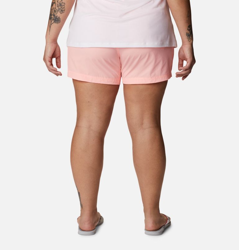 Thumbnail: Women's PFG Coral Point III Shorts - Plus Size, Color: Tiki Pink, image 2