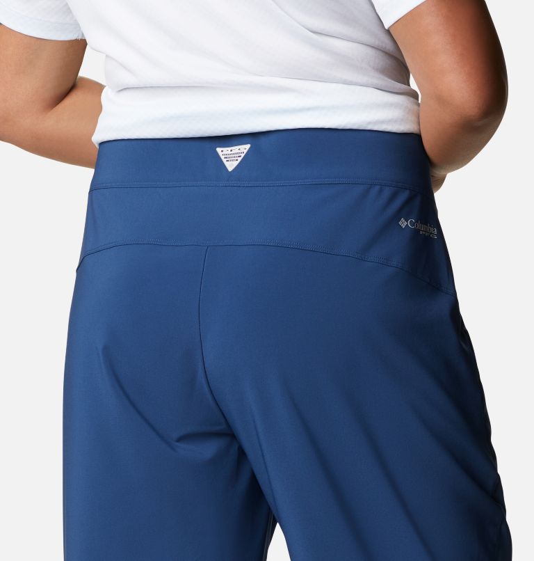 Women's PFG Slack Water Woven Pants - Plus Size, Color: Carbon, image 5