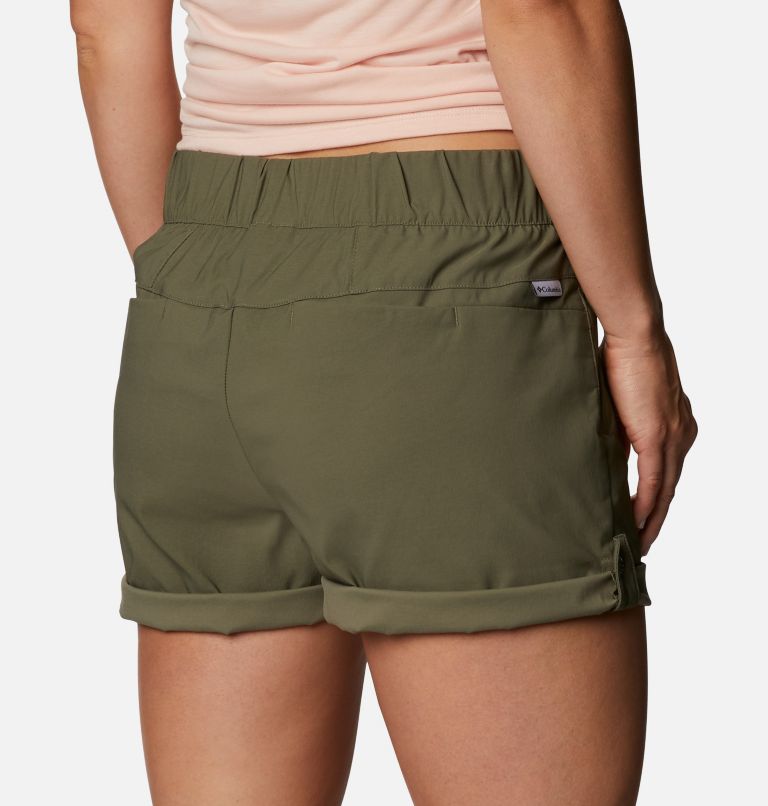 Thumbnail: Women's Firwood Camp II Shorts, Color: Stone Green, image 5