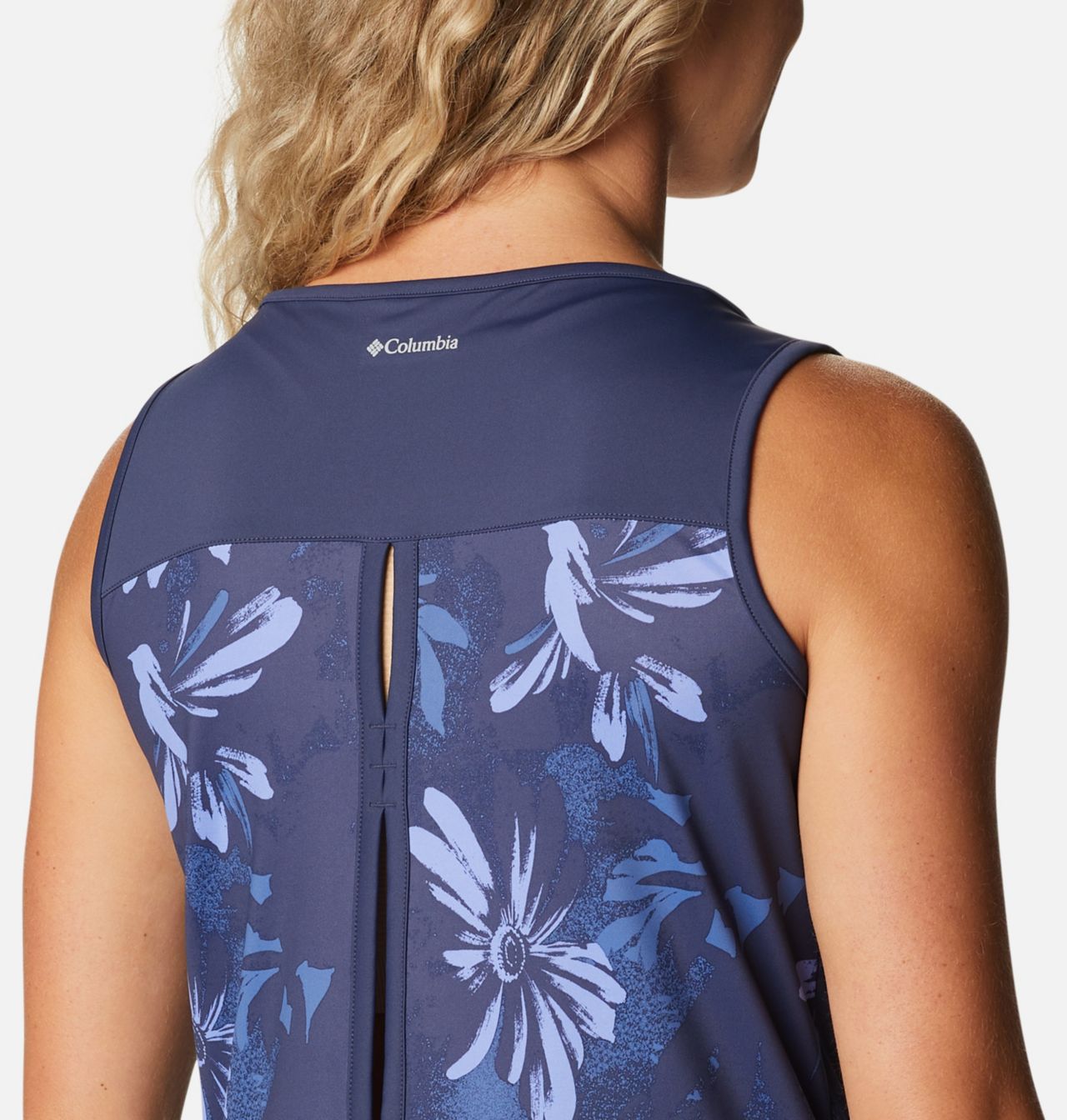 Women's Chill River™ Tank 5
