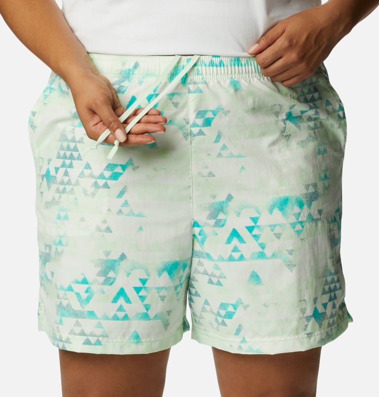 Thumbnail: Women's Sandy River II Printed Shorts - Plus Size, Color: Bright Aqua, Distant Peaks, image 4