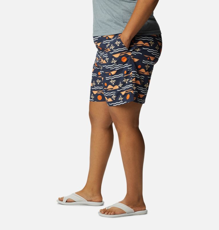 Thumbnail: Women's Sandy River II Printed Shorts - Plus Size, Color: Nocturnal, Seaside Multi, image 3