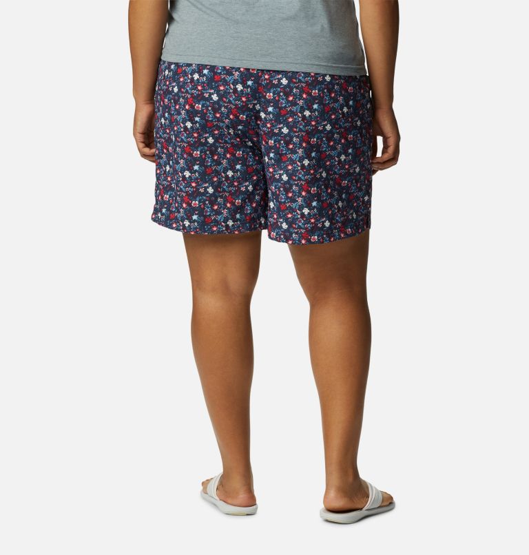 Thumbnail: Women's Sandy River II Printed Shorts - Plus Size, Color: Nocturnal, Mini Hibiscus, image 2