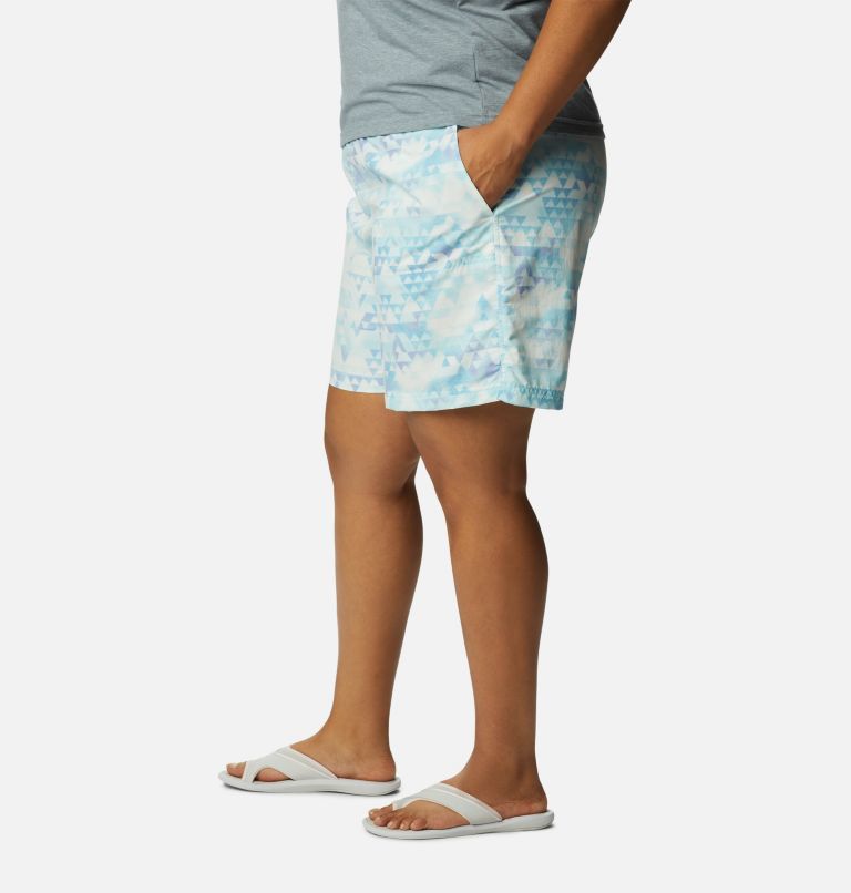 Thumbnail: Women's Sandy River II Printed Shorts - Plus Size, Color: Spring Blue, Distant Peaks, image 3