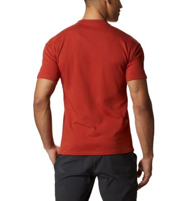 Camiseta con logotipo Columbia Lodge&trade; para hombre Columbia Lodge&trade; Logo Tee | 101 | S, Carnelian Red, Fossil, back