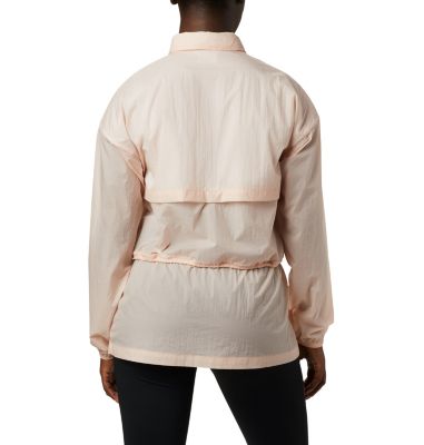 Women's Berg Lake&trade; Anorak Berg Lake&trade; Anorak | 365 | L, Peach Cloud, back