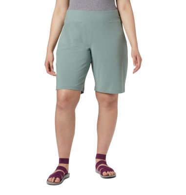 columbia women's shorts plus size