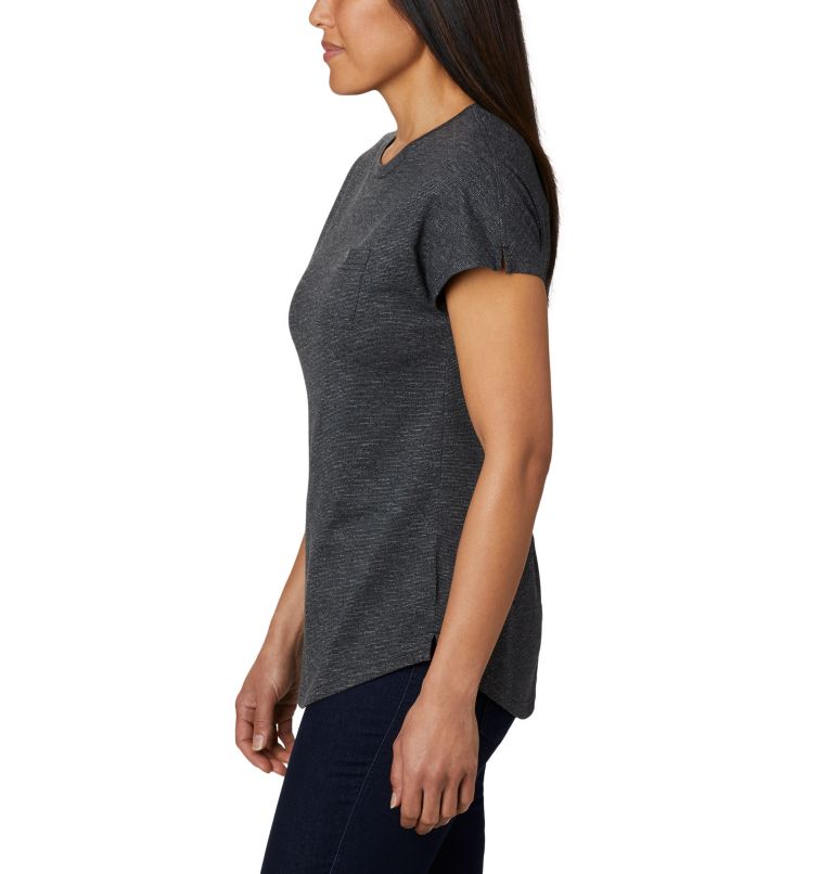 Thumbnail: Women's Cades Cape T-Shirt, Color: Black, image 3