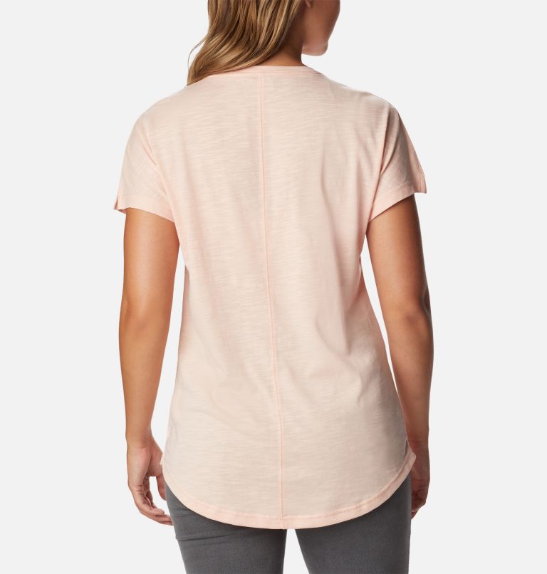 Thumbnail: Women's Cades Cape T-Shirt, Color: Peach Blossom, image 2