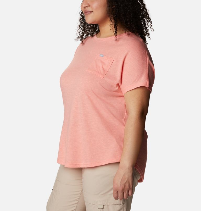 Thumbnail: Women's Cades Cape T-Shirt - Plus Size, Color: Coral Reef, image 3