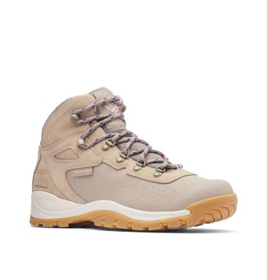 canvas hiking boots