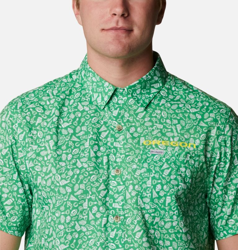 Thumbnail: Men's Collegiate PFG Super Slack Tide Shirt - Oregon, Color: UO - Fuse Green Micro Print, image 4