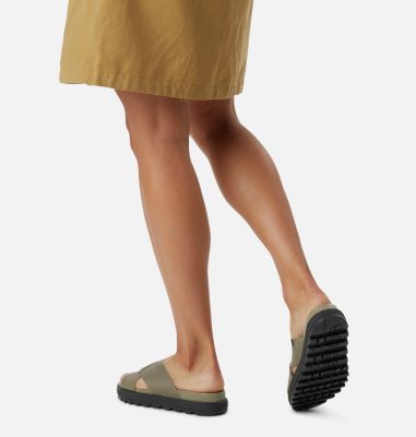Women's Roaming&trade; Criss-Cross Slide ROAMING&trade; CRISS CROSS SLIDE | 010 | 10, Sage, 3/4 front