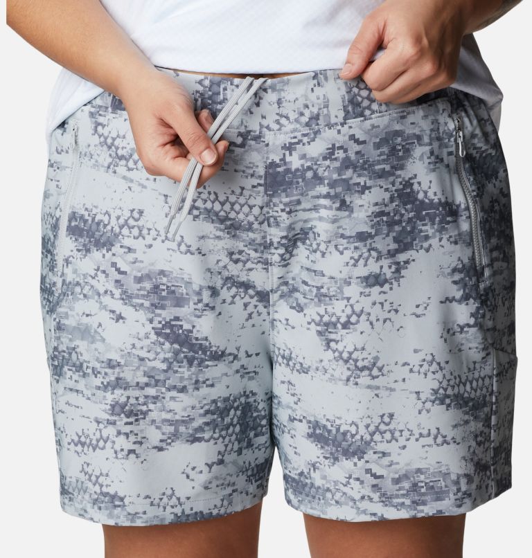 Women's PFG Tidal II Shorts - Plus Size, Color: Cool Grey PFG Camo Print