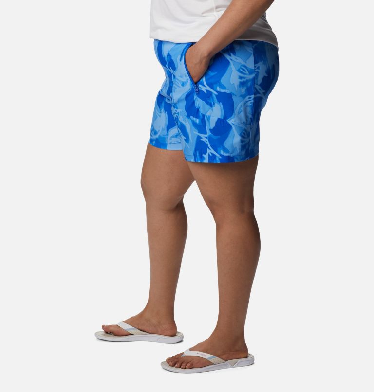Thumbnail: Women's PFG Tidal II Shorts - Plus Size, Color: Blue Macaw, Auroras Print, image 3