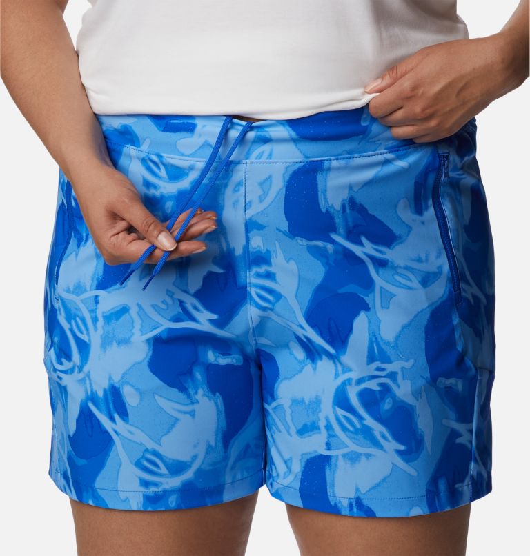 Thumbnail: Women's PFG Tidal II Shorts - Plus Size, Color: Blue Macaw, Auroras Print, image 4