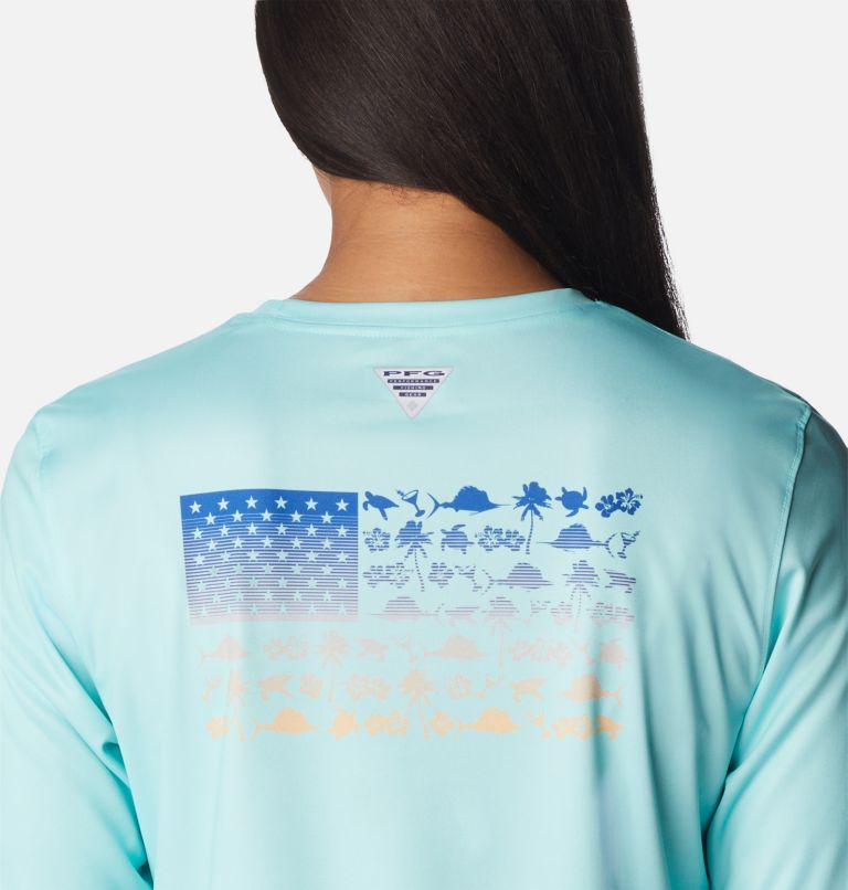 Women's Tidal Tee PFG Fish Flag Long Sleeve Shirt, Color: Gulf Stream, Fish and Friends Flag Ombre, image 5