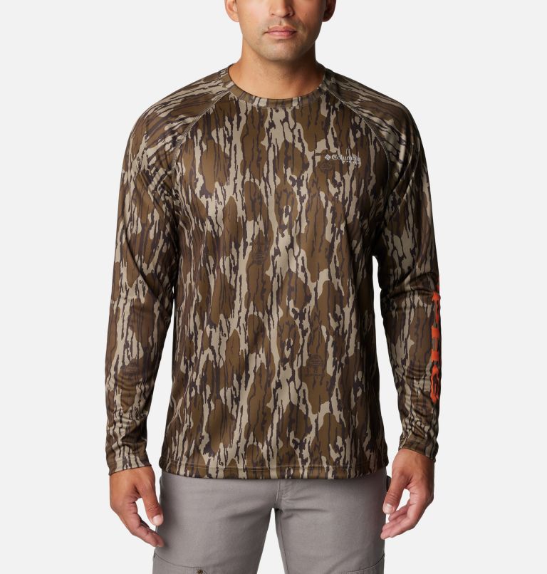 Under armour favorite printed deals stripe long sleeve shirt