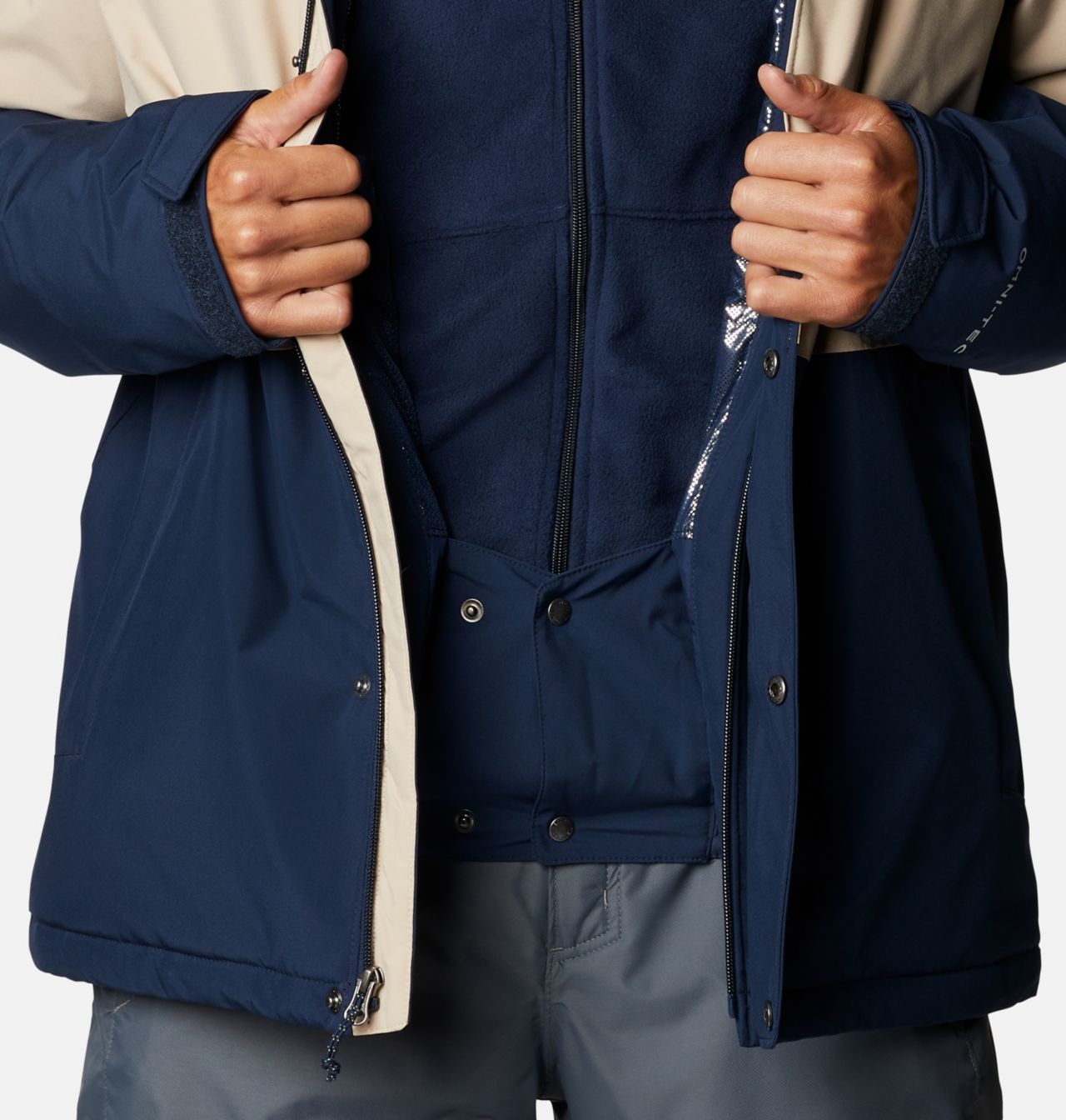 Men's Winter District™ Insulated Ski Jacket 8