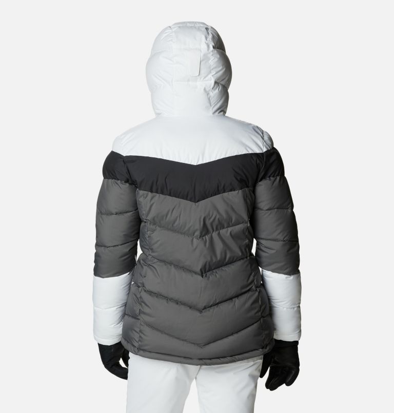 Thumbnail: Women's Abbott Peak Insulated Waterproof Ski Jacket, Color: City Grey, Shark, White, image 2