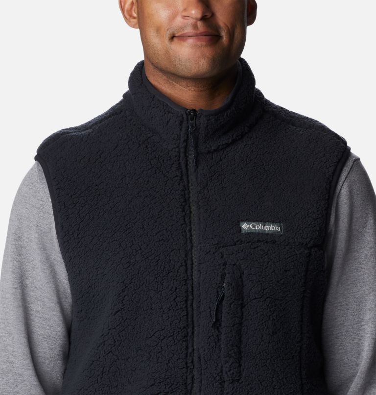 Thumbnail: Men's Mountainside Sherpa Fleece Vest, Color: Black, image 4