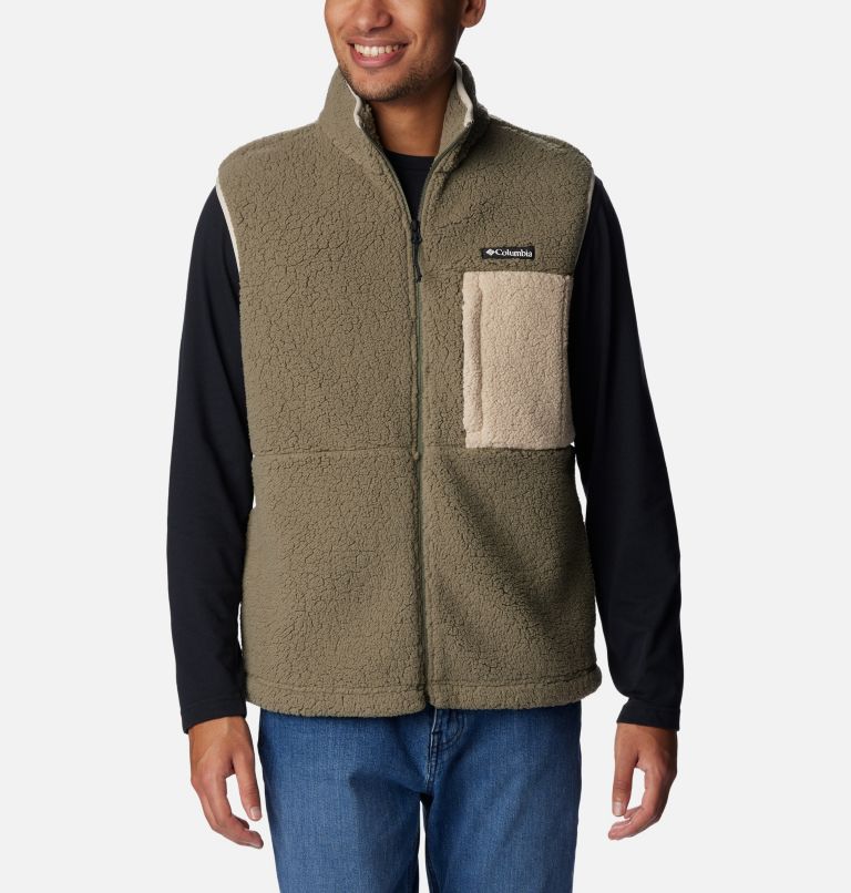 Thumbnail: Men's Mountainside Sherpa Fleece Vest, Color: Stone Green, Ancient Fossil, image 1