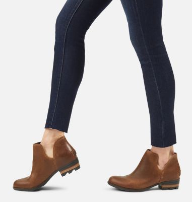 sorel lolla bootie cut out