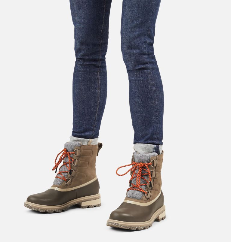 sorel lennox lace boot sandy tan
