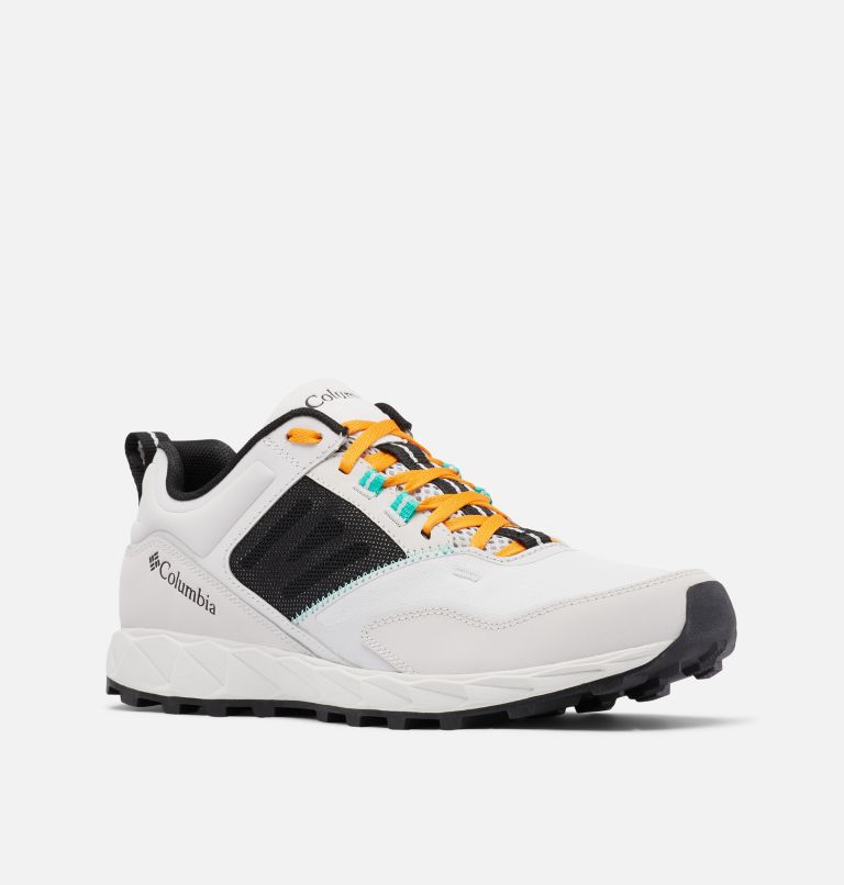 FLOW&trade; DISTRICT | 082 | 8 Men&rsquo;s Flow&trade; District Sneaker, Silver Grey, Glaze Green, 3/4 front