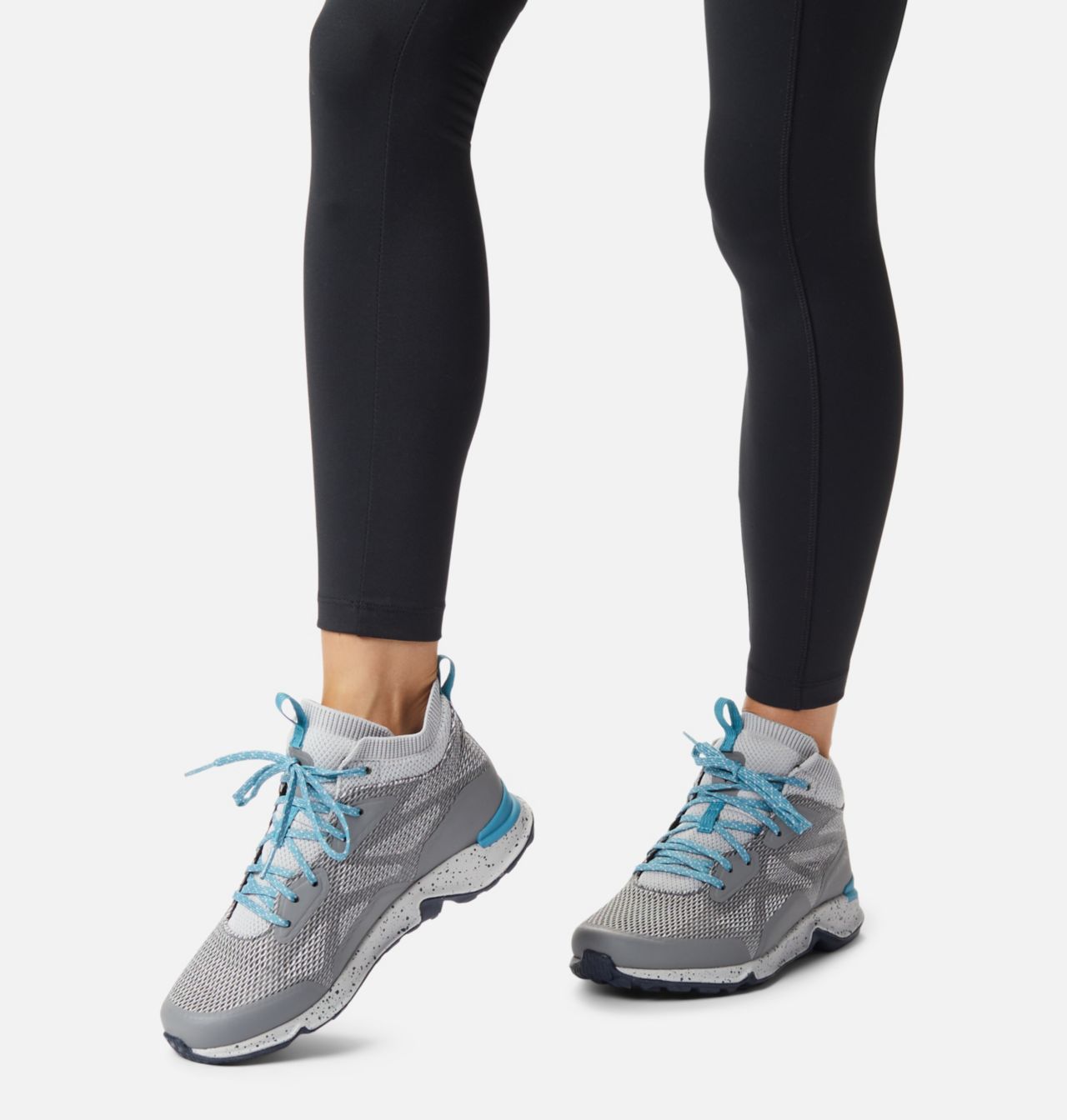 Women's Vitesse™ Mid OutDry™ Shoe 11
