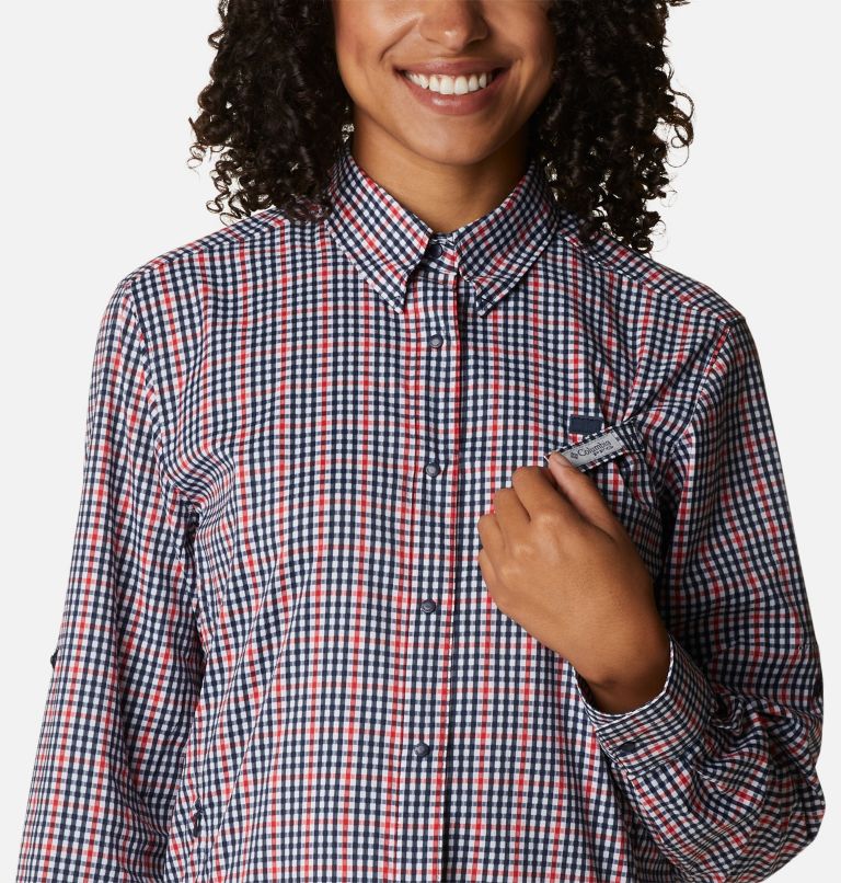Thumbnail: Women's PFG Super Tamiami Long Sleeve Shirt, Color: Collegiate Navy Gingham, image 4