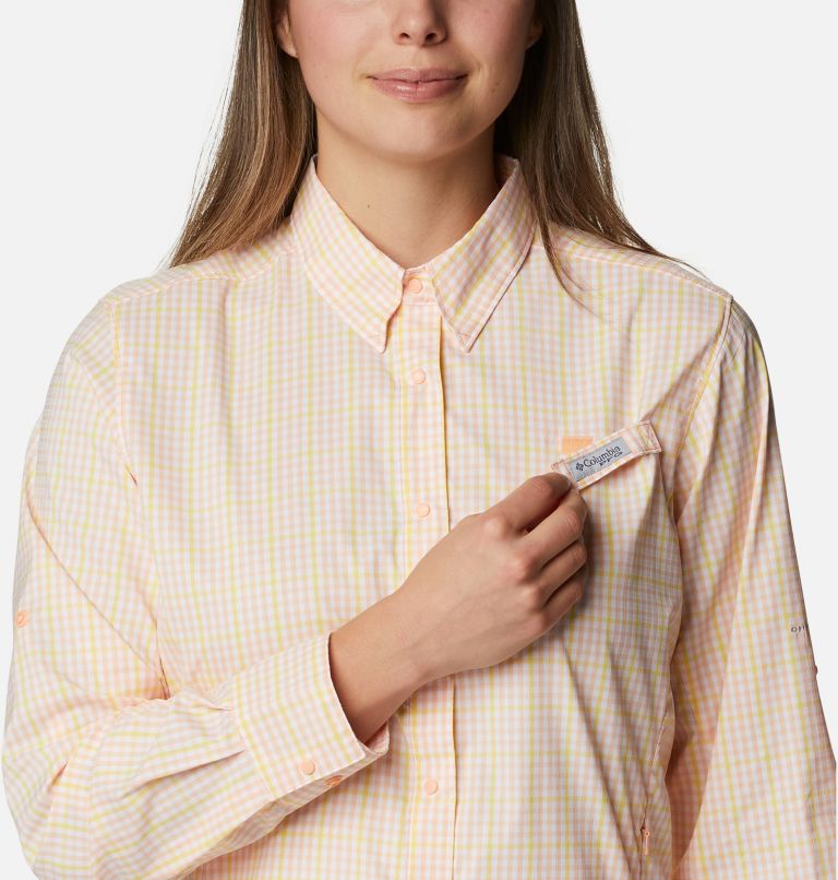 Thumbnail: Women's PFG Super Tamiami Long Sleeve Shirt, Color: Sun Glow Gingham, image 4