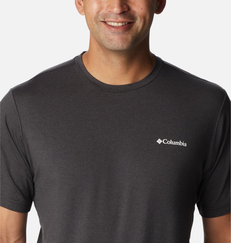 Thumbnail: Camiseta estampada Tech Trail para hombre, Color: Black Hthr, Moonscape Graphic, image 4