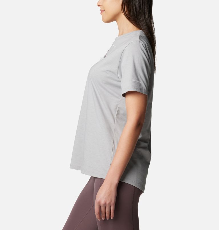 Women's Sun Trek Technical Graphic T-Shirt, Color: Colm Grey Hthr, Dimensional Gem Omblur, image 3