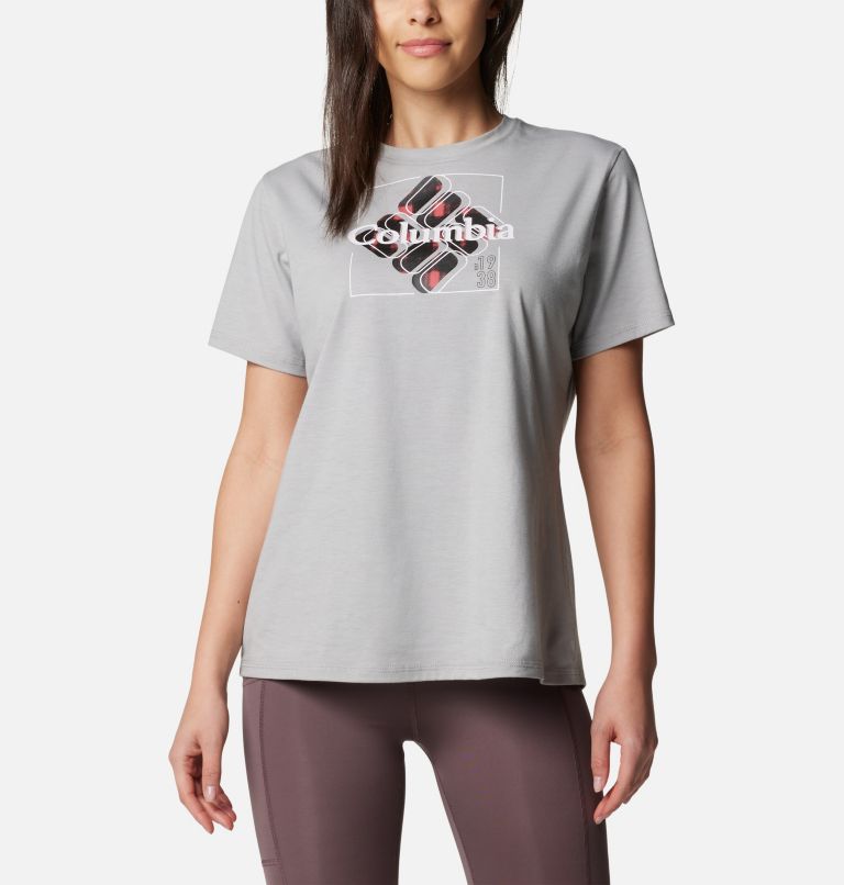 Women's Sun Trek Technical Graphic T-Shirt, Color: Colm Grey Hthr, Dimensional Gem Omblur, image 1