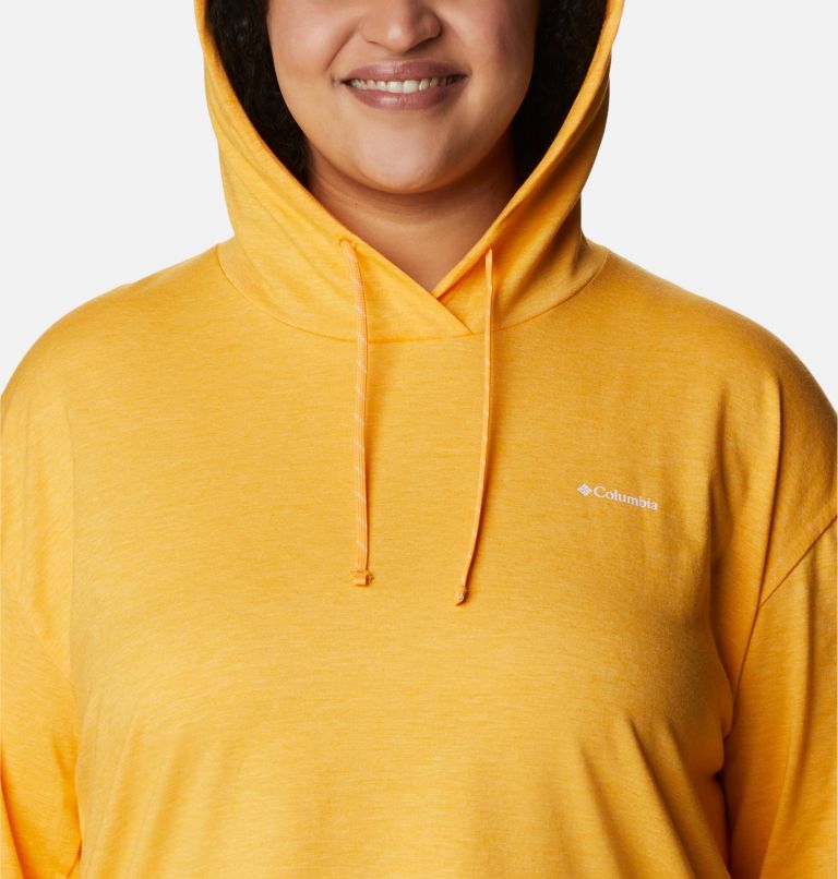 Thumbnail: Women's Sun Trek Hooded Pullover - Plus Size, Color: Mango Heather, image 4