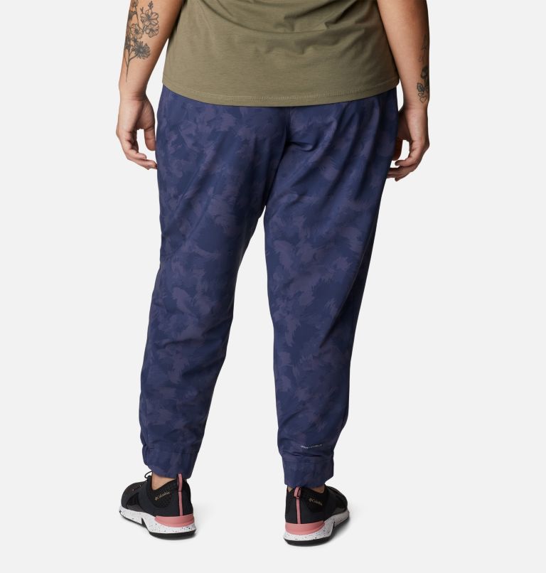 Thumbnail: Pantalon de jogging Pleasant Creek pour femme - Grandes tailles, Color: Nocturnal Typhoon Blooms, image 2
