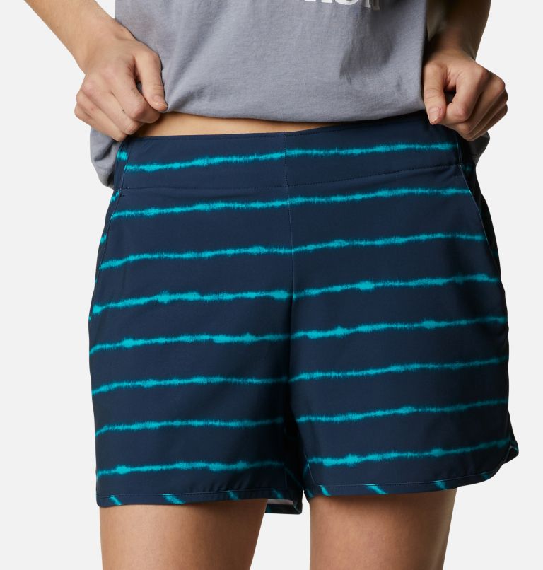 Women's Pleasant Creek™ Stretch Shorts | Columbia Sportswear