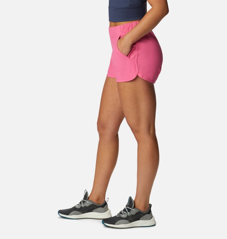 Thumbnail: Women's Pleasant Creek Stretch Shorts, Color: Wild Geranium, image 3